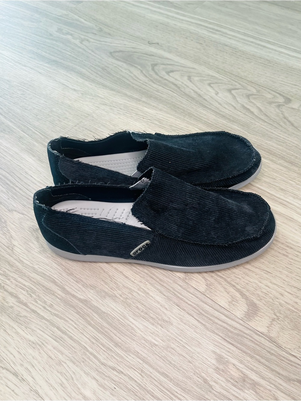 Men crocs Sz 12 outdoor casual boat shoes